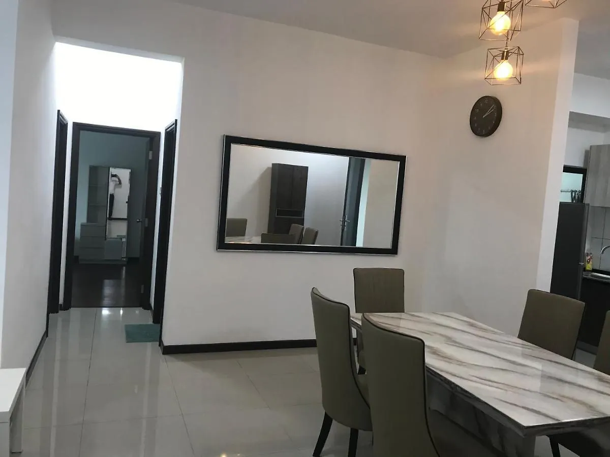 Lägenhet Sky Suites At Molek Regency Taman Molek Johor Bahru Malaysia